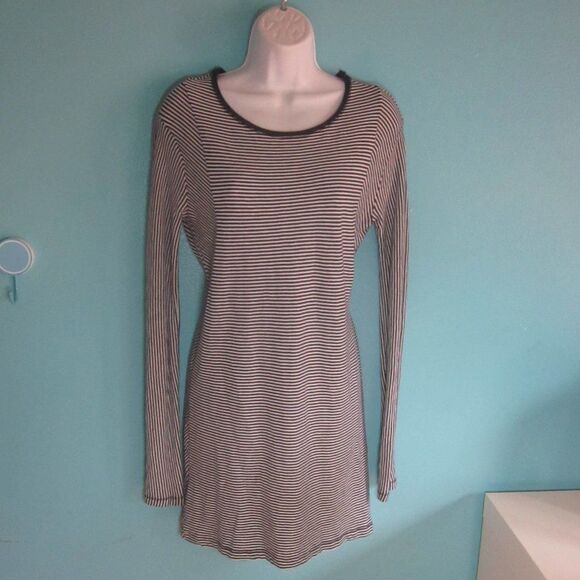 Rag & Bone Size XS Navy & White Striped Knit Pullover Long Sleeve Dress - Picture 6 of 13
